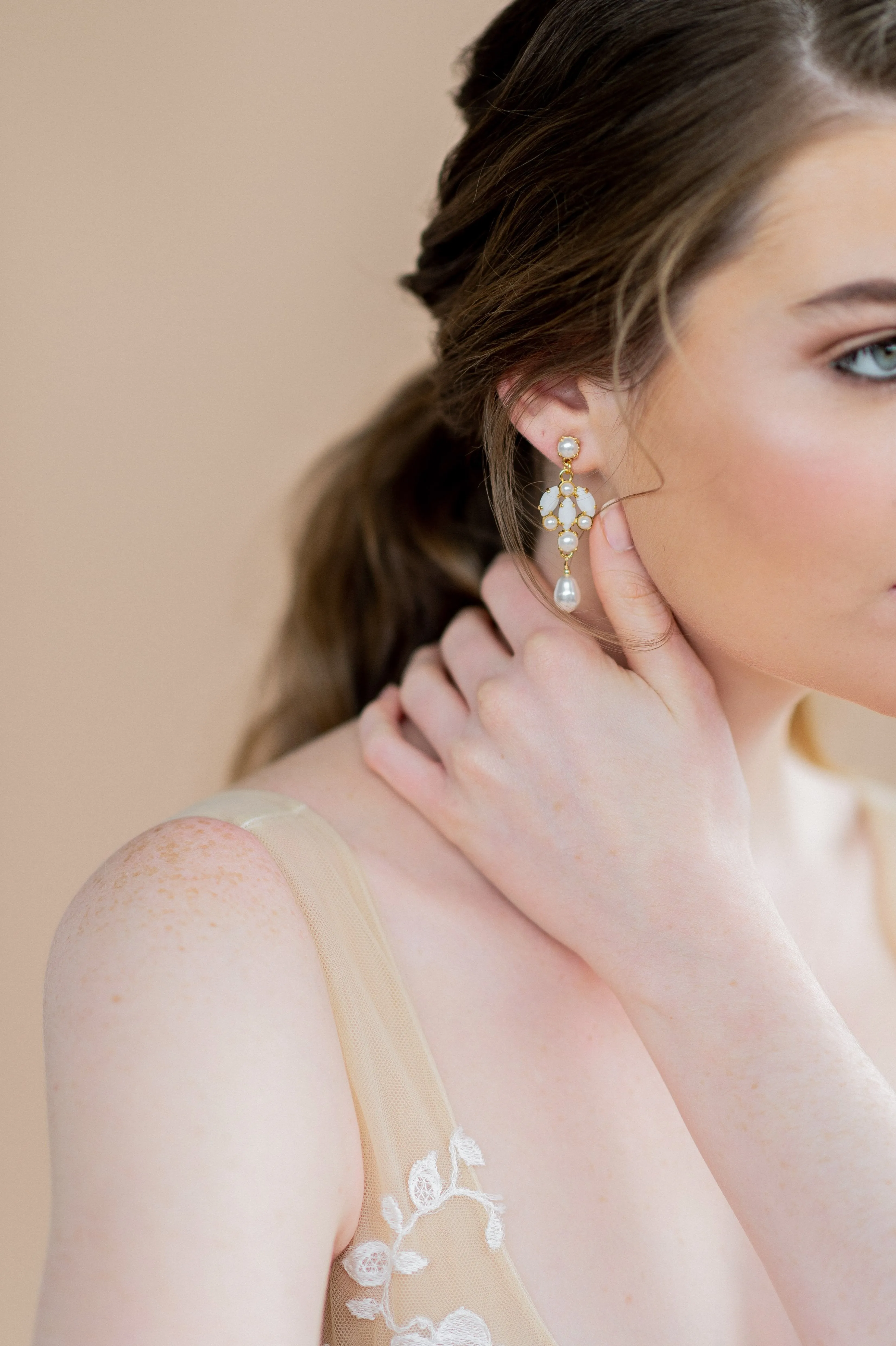 BRITANY Chandelier Drop Earrings