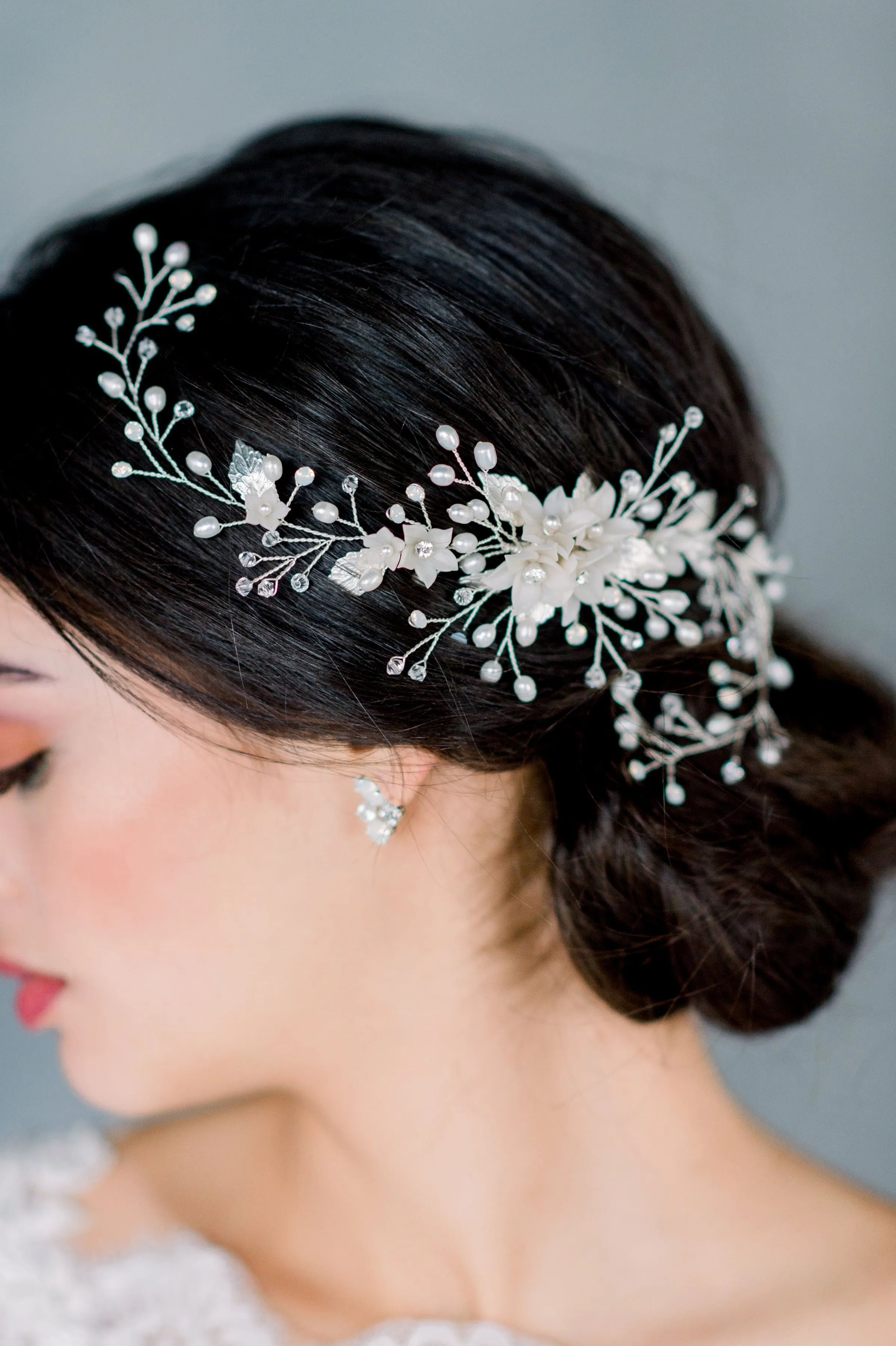 KELLY Flower Pearl Wedding Hair Vine