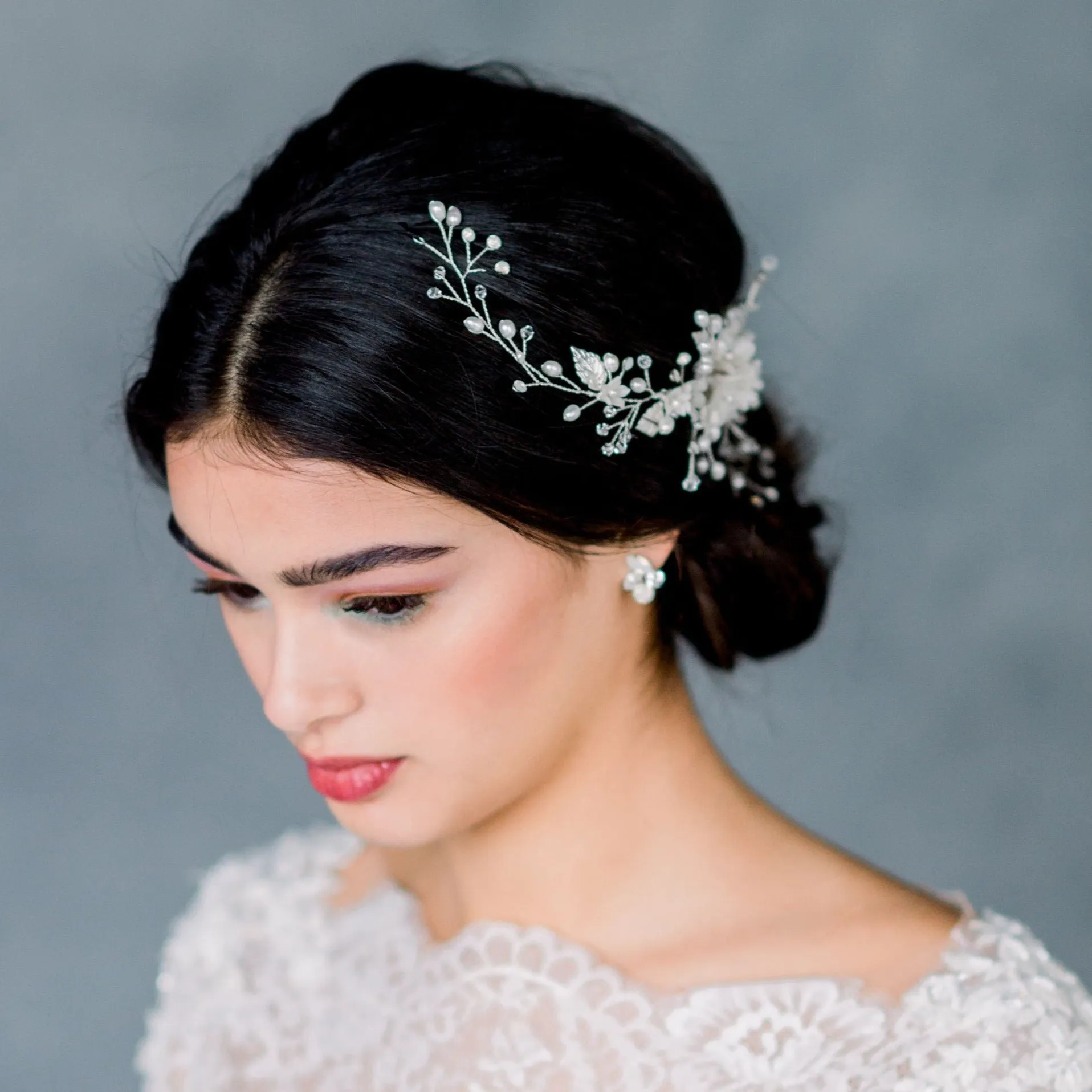 KELLY Flower Pearl Wedding Hair Vine