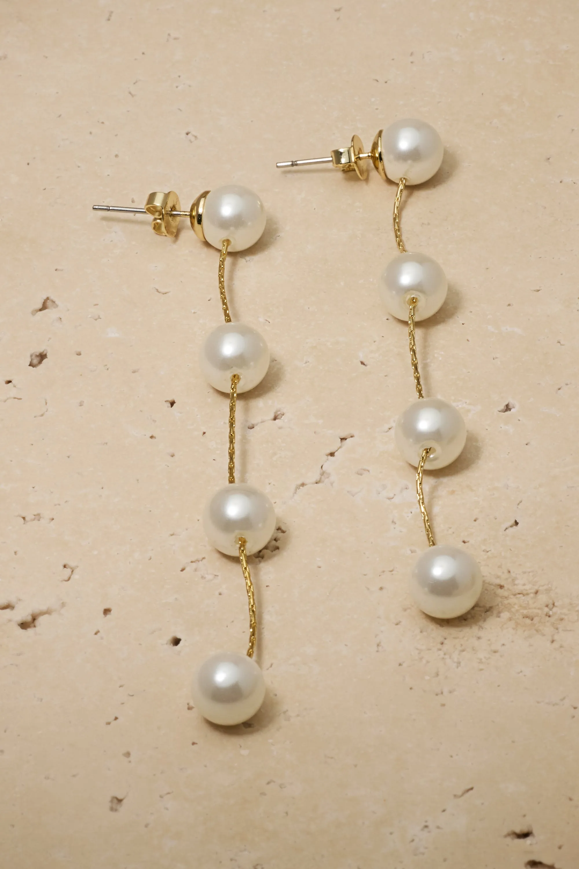 Luna Pearl Drops