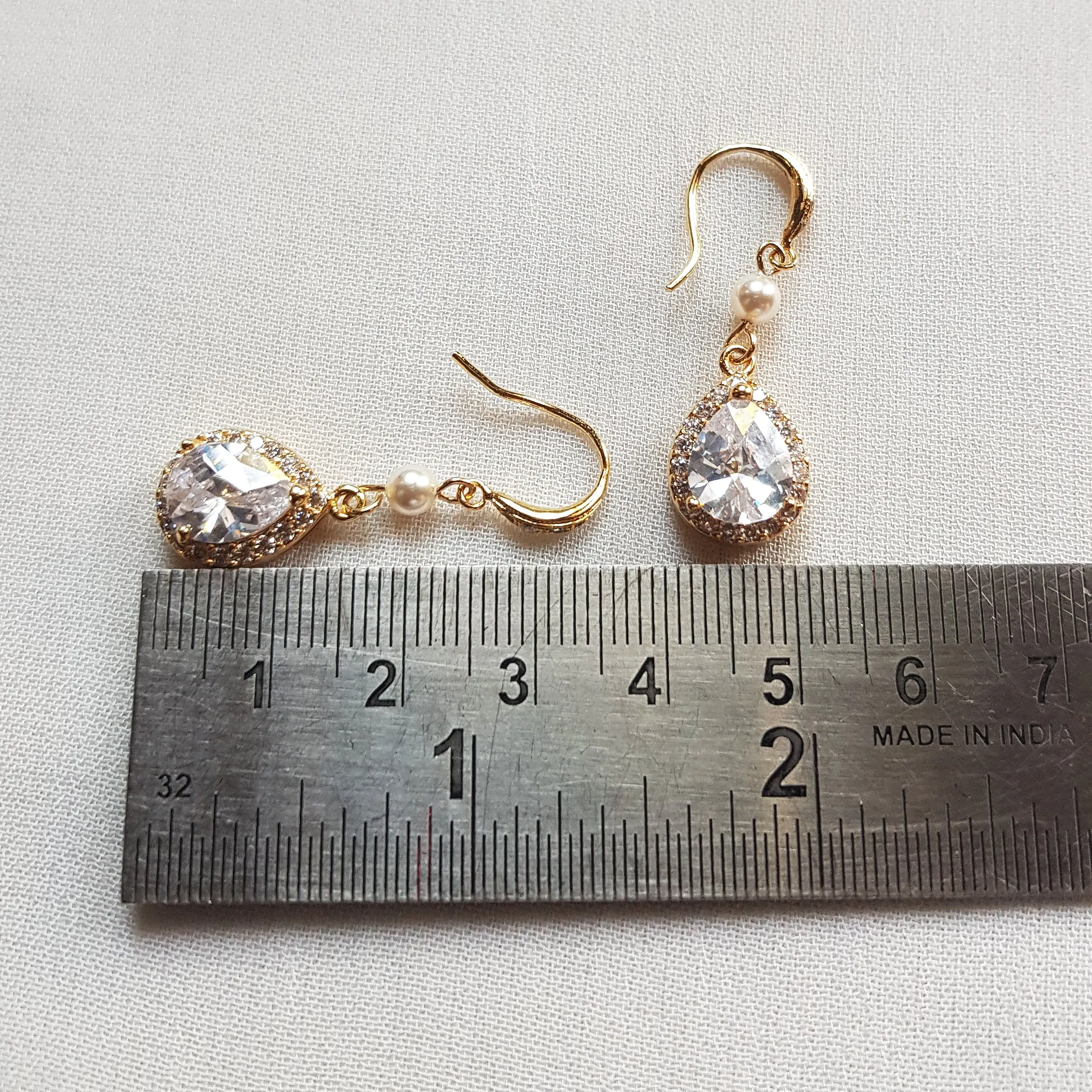 Pearl and crystal necklace and earring set, bridal jewelry set