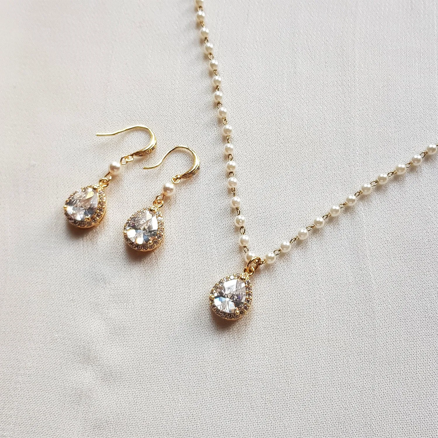 Pearl and crystal necklace and earring set, bridal jewelry set