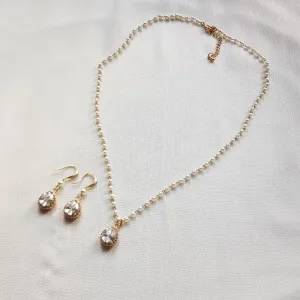 Pearl and crystal necklace and earring set, bridal jewelry set